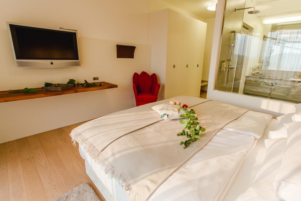 Apartmán Wohnen Im Wein Ehrenhausen Exteriér fotografie