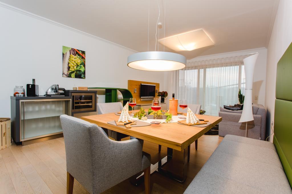Apartmán Wohnen Im Wein Ehrenhausen Exteriér fotografie
