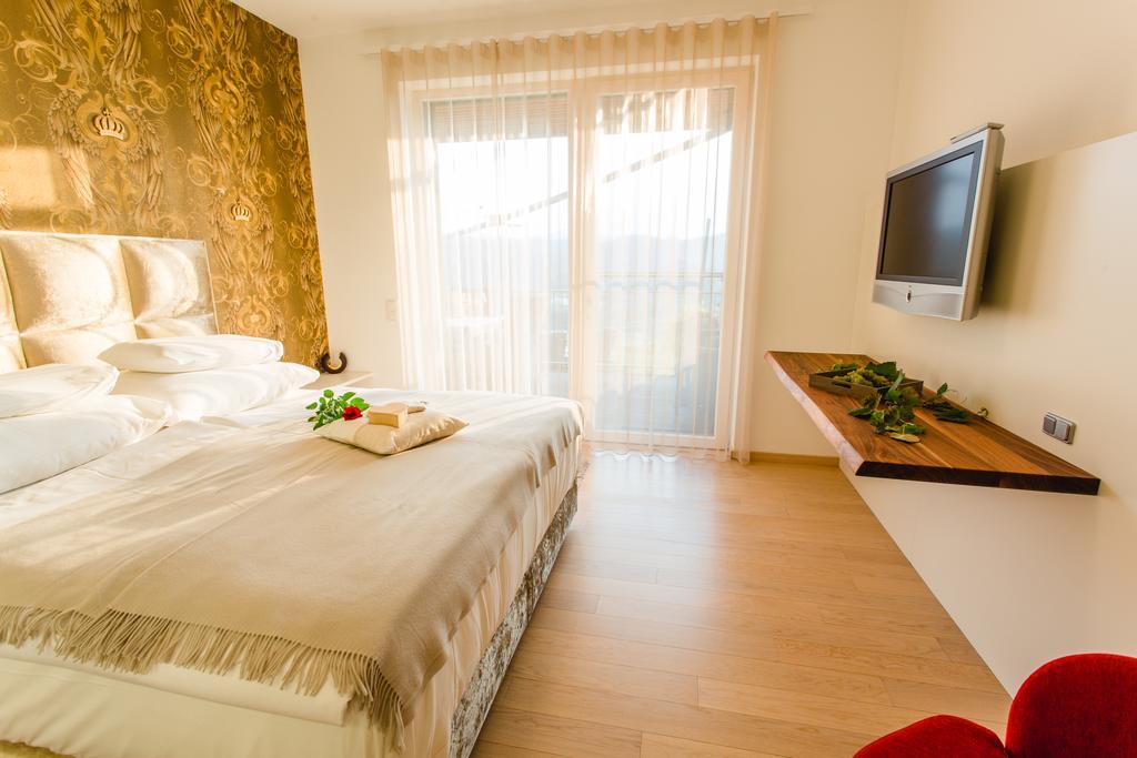 Apartmán Wohnen Im Wein Ehrenhausen Exteriér fotografie